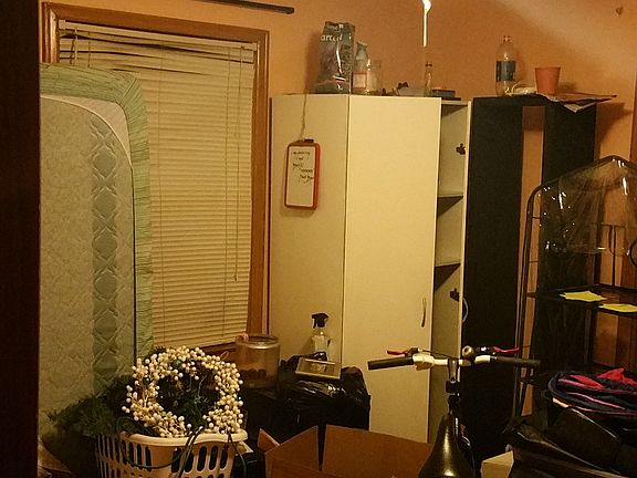 1st Floor Bedroom 10x10