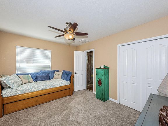4th image of 940A Wicks Dr