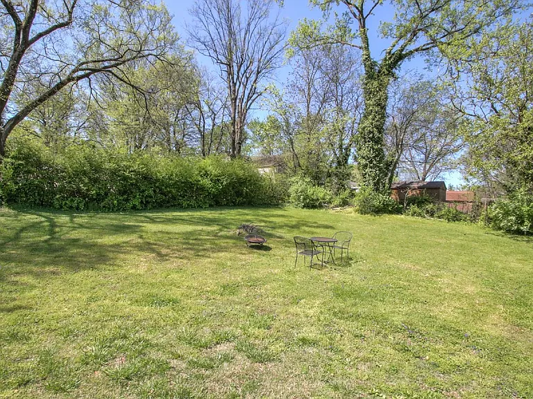 2911 Dobbs Ave — Photo 30