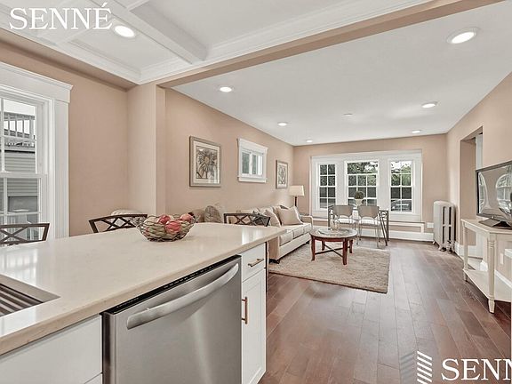 4th image of 1540 Mystic Valley Pkwy #1