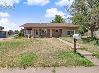 208 Grape Dr, Colorado Springs, CO 80911