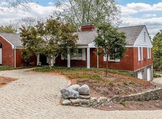 1032 Grandin Ridge Dr, Cincinnati, OH 45208
