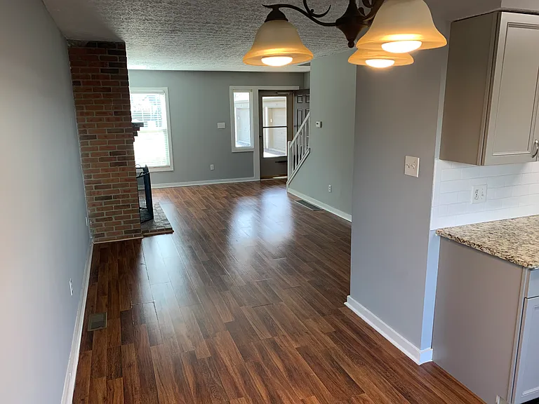 440 Edinburgh Rd — Photo 31