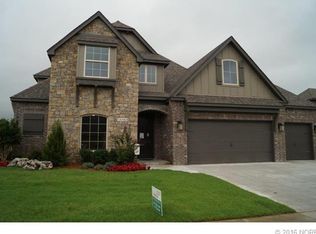 14484 S Lakewood Ave, Bixby, OK 74008