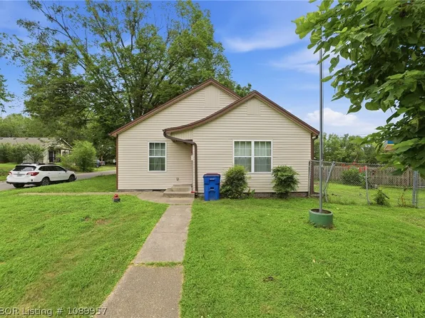 2400 Birnie Ave, Fort Smith, AR 72904