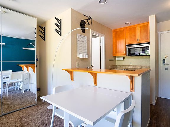 4th image of 11591 Snowpeak Way Unit 207