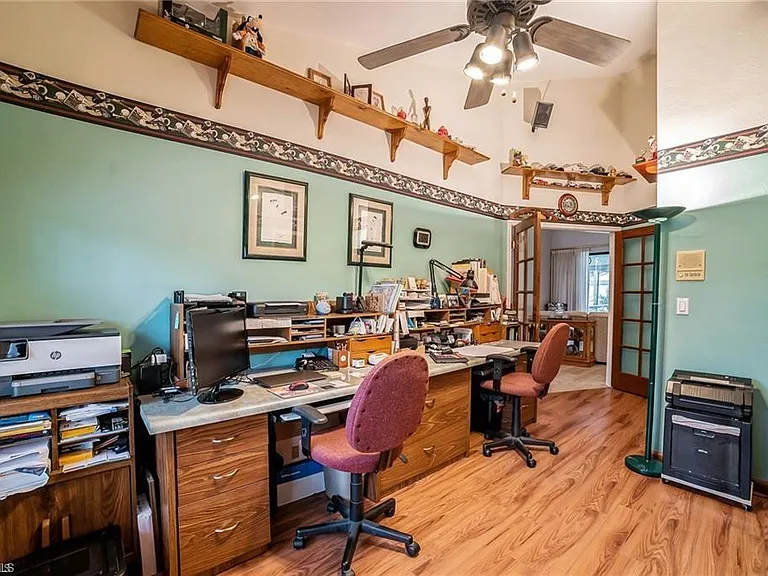 5980 Hidden Oaks Ln — Photo 10