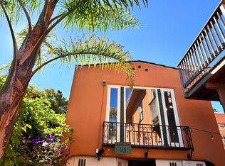 33 Armanino Ct, Oakland, CA 94618