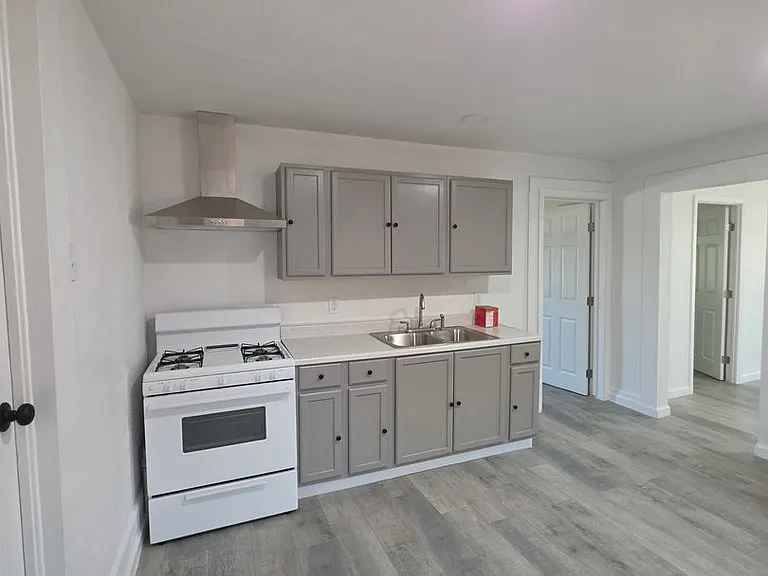 1178 E Park Way — Photo 16
