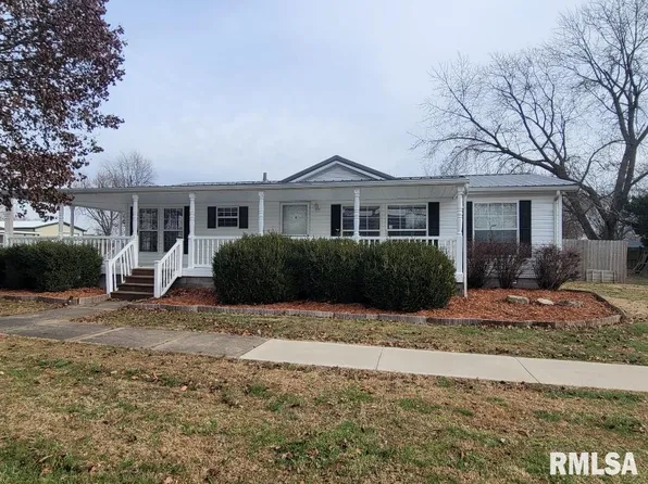 201 S 5th St, Dahlgren, IL 62828