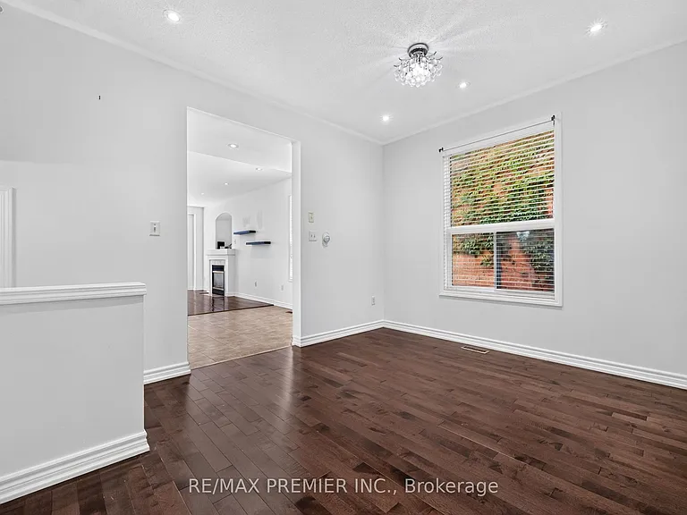 9 Pascoe Dr — Photo 6