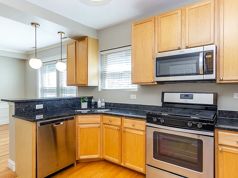 621 Washington Blvd #2S — Photo 7