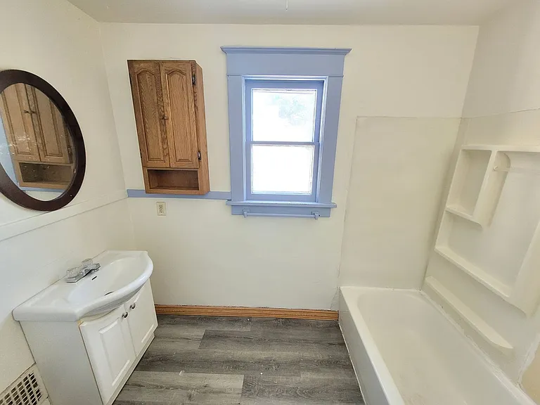1412 Market St — Photo 6