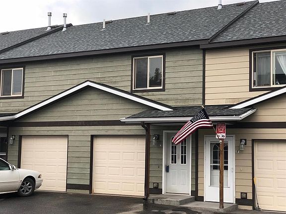 2nd image of 1122 Cruiser Ln #1122E