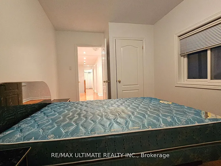 389 Westmoreland Ave N #2 — Photo 14
