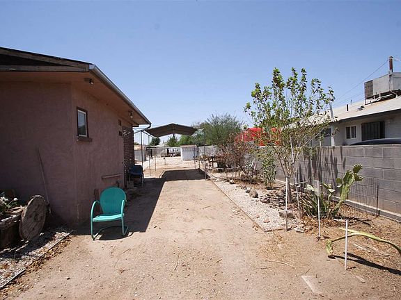 3rd image of 132 N 16th Ave