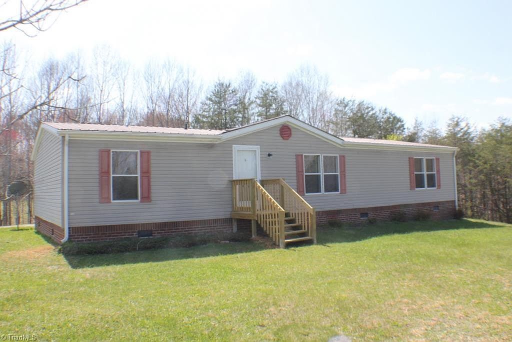 195 Mountain Crest Ln, Claudville, VA 24076 Zillow