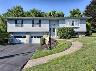 4313 Woodcrest Ln, Camp Hill, PA