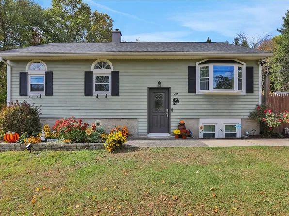 235 S Ohioville Road, New Paltz, NY 12561
