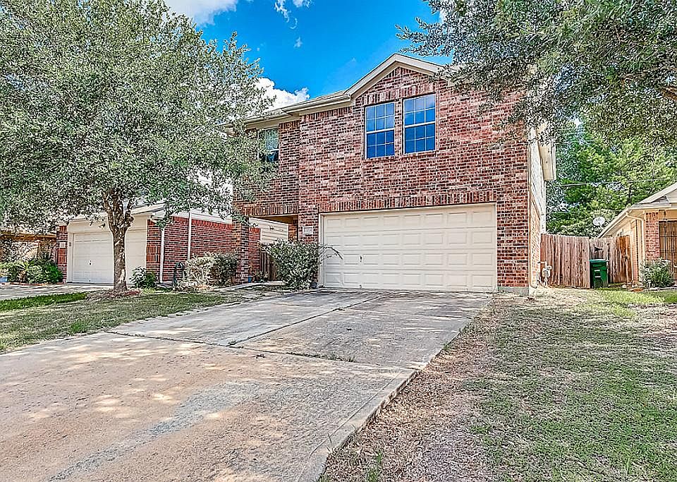 1st image of 5238 San Pablo Gardens Dr