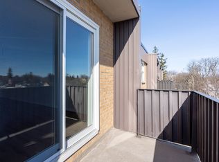 511 7th Ave #1-BEDROOM, Hanover, ON N4N3K8