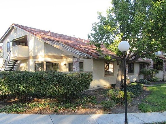 2nd image of 5464 Colony Field Dr