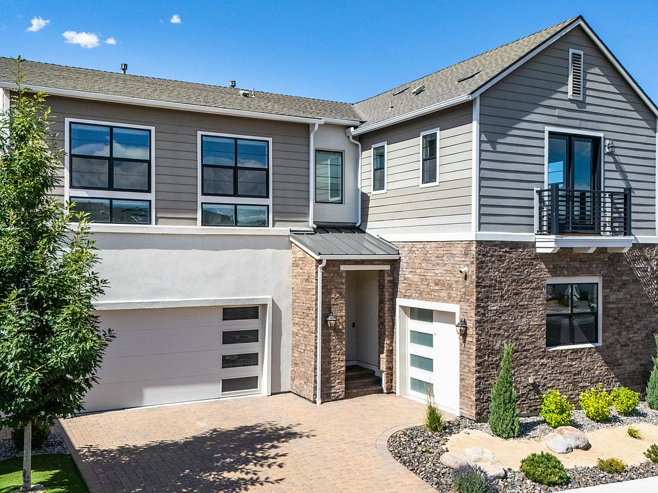 1st image of 105 Bridlemoor Ct