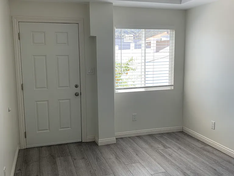 6850 Quinton Ln #1 — Photo 9