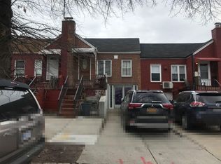 4821 54th Rd, Maspeth, NY 11378