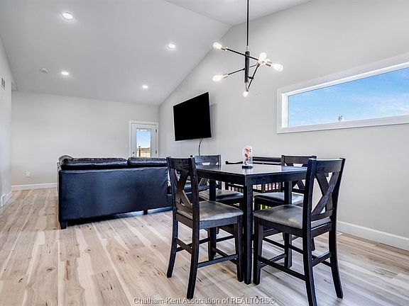 5th image of 304 Horizon Ln