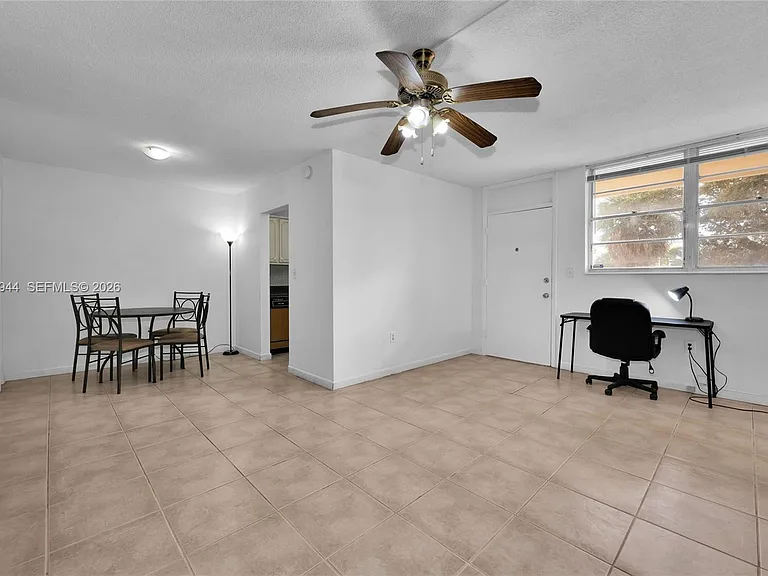 12590 NE 16th Ave #208 — Photo 6