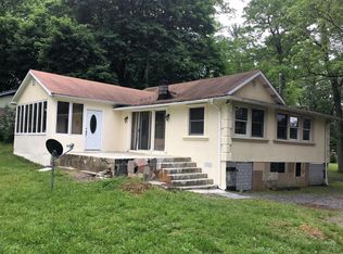 5130 Walnut Ln, Kunkletown, PA 18058