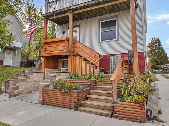 4th image of 933 E Land PLACE