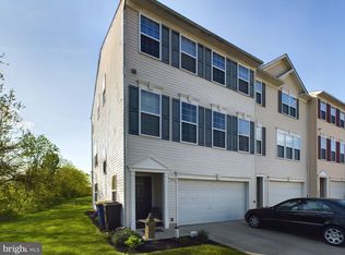 2166 Golden Eagle Dr UNIT 116, York, PA 17408