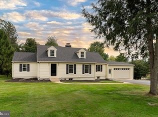 7801 Ruxwood Rd, Baltimore, MD 21204