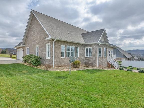 4th image of 109 Willshire Dr
