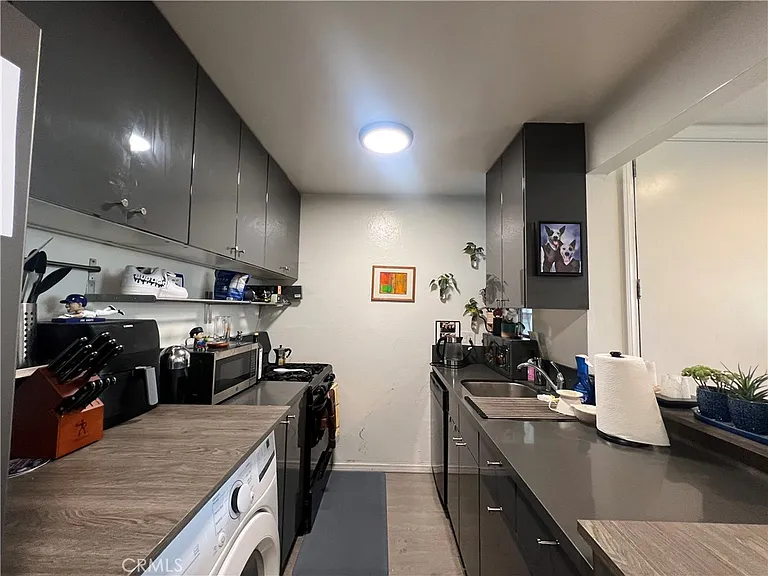 622 Westmount Dr #C — Photo 14