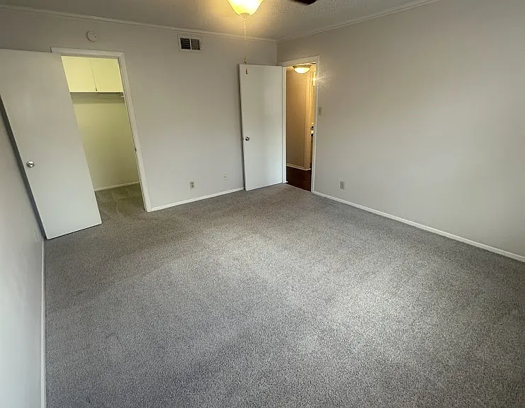 Juniper Springs Apartments — Photo 112