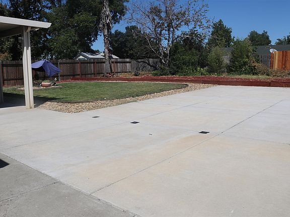 2nd image of 1110 William Way