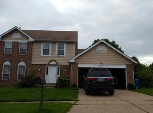 13002 Mourville Ct, Florissant, MO 63033