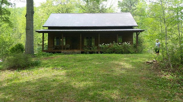 2nd image of 617 Mica Cir