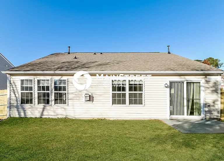 2933 Trassacks Dr — Photo 16