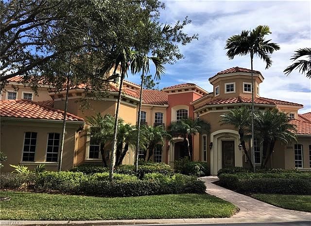 Beautifully designed exterior of the Altessa coach home.
