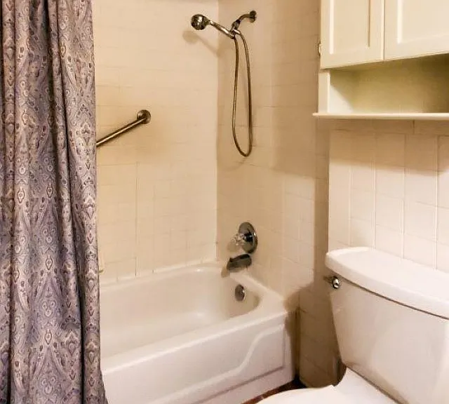 2205 Amy Ann St — Photo 19