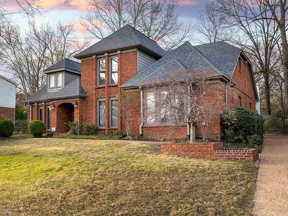 2nd image of 8428 Willow Oak Rd