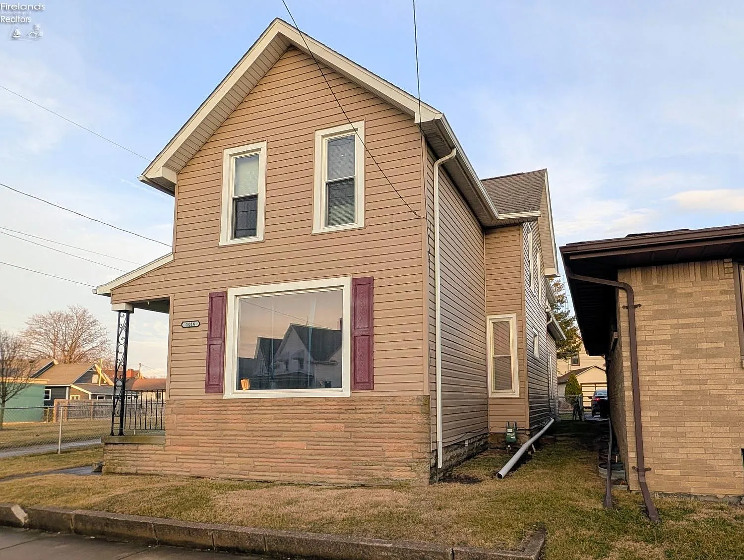 1016 Hayes Ave photo 1