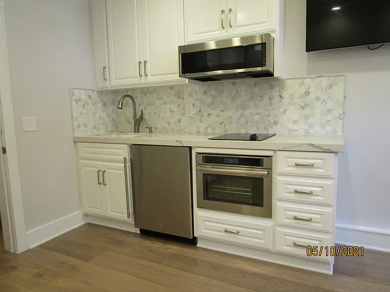 802 Nevada Ave — Photo 4