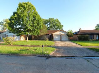 7911 Fawn Terrace Dr, Houston, TX 77071