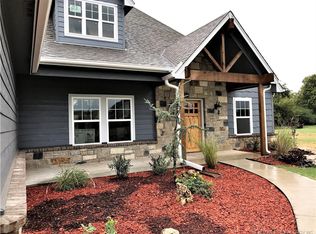 5138 E Hickory Meadow Dr, Claremore, OK 74019