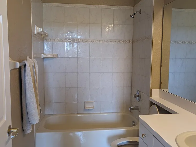 4751 Marine Pkwy #4751 — Photo 2